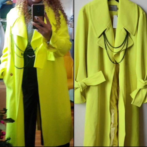 💥💥SOLD💥💥WOMEN'S NEON YELLOW BELTED TRENCH COAT - Picture 9 of 10